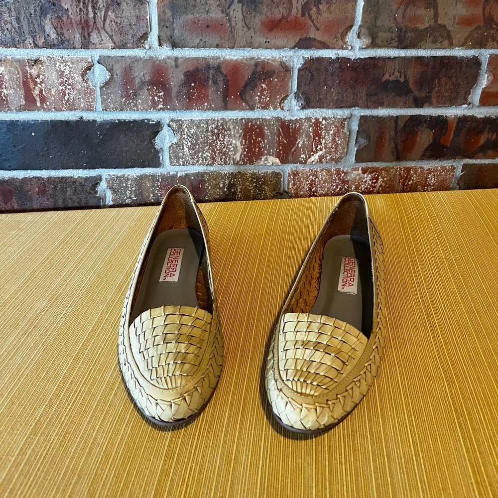 Generra Collection Yellow Flats Women’s Size:8B Made In Brazil